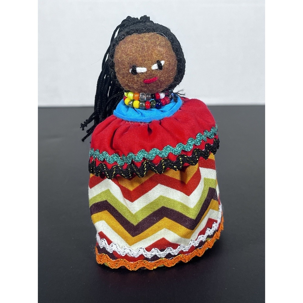 Vintage Seminole Indian‎ Doll W Coconut Tree Husk 5" Tall